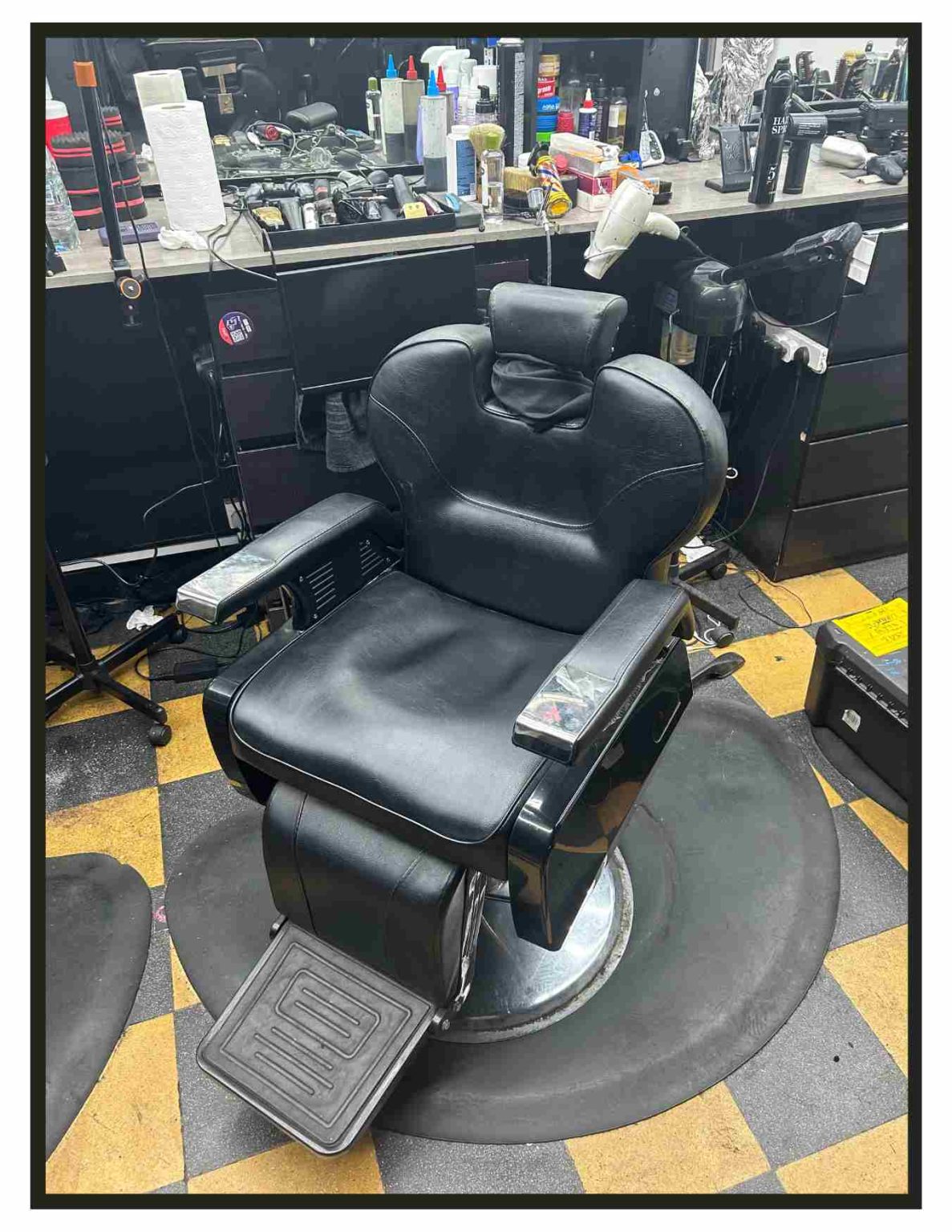 Best Barber Chairs (Give These Classic Chairs A Go In 2024)